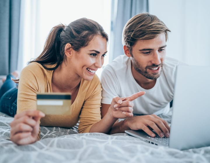 Couple online-shopping with creditcard